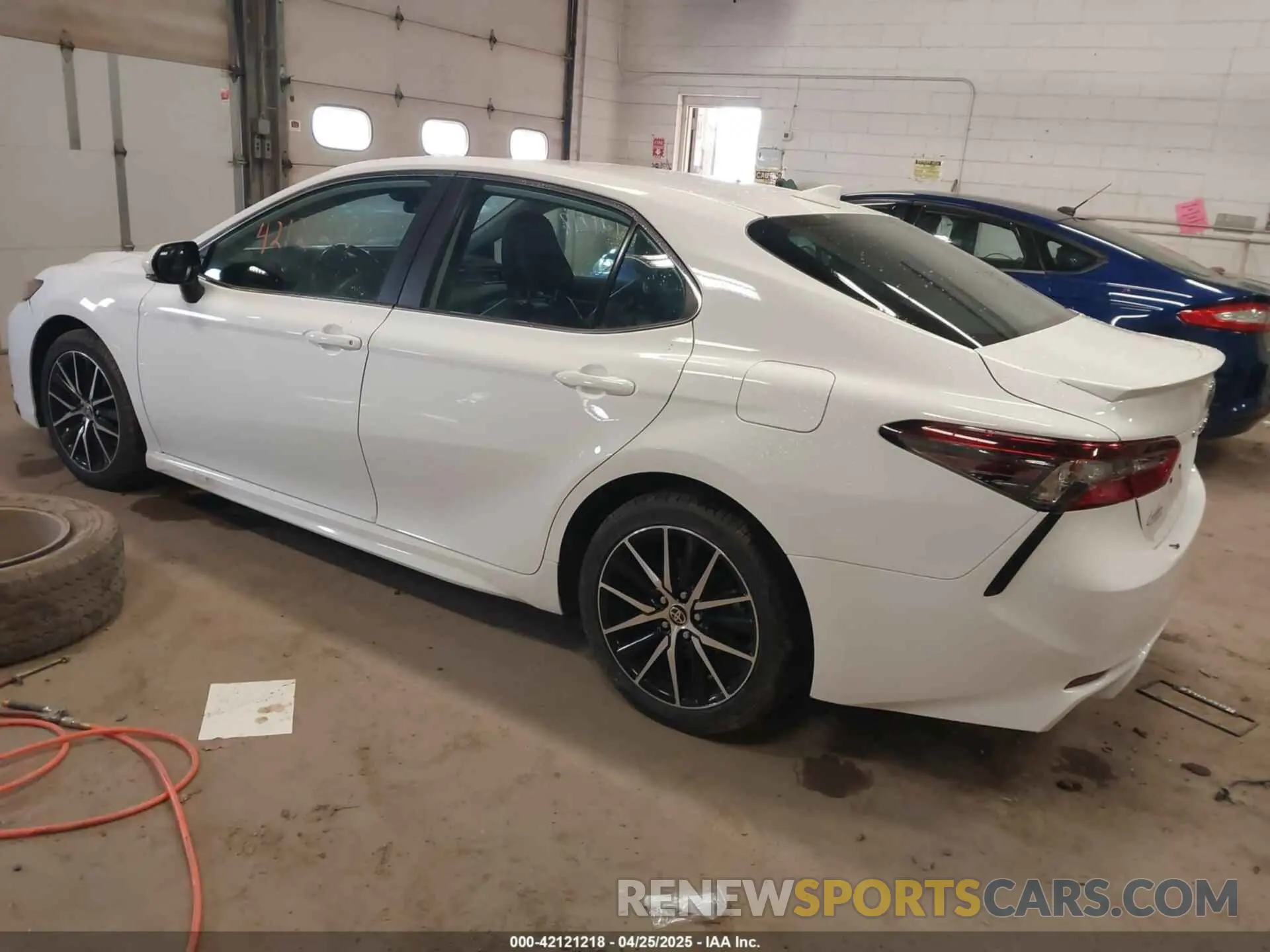 3 Photograph of a damaged car 4T1G11AK0MU532182 TOYOTA CAMRY 2021