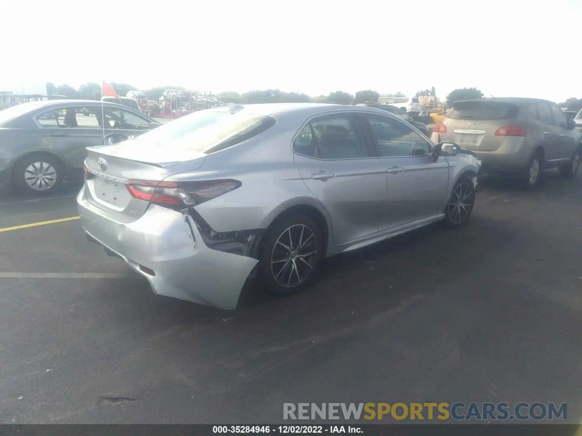 4 Photograph of a damaged car 4T1G11AK0MU540735 TOYOTA CAMRY 2021