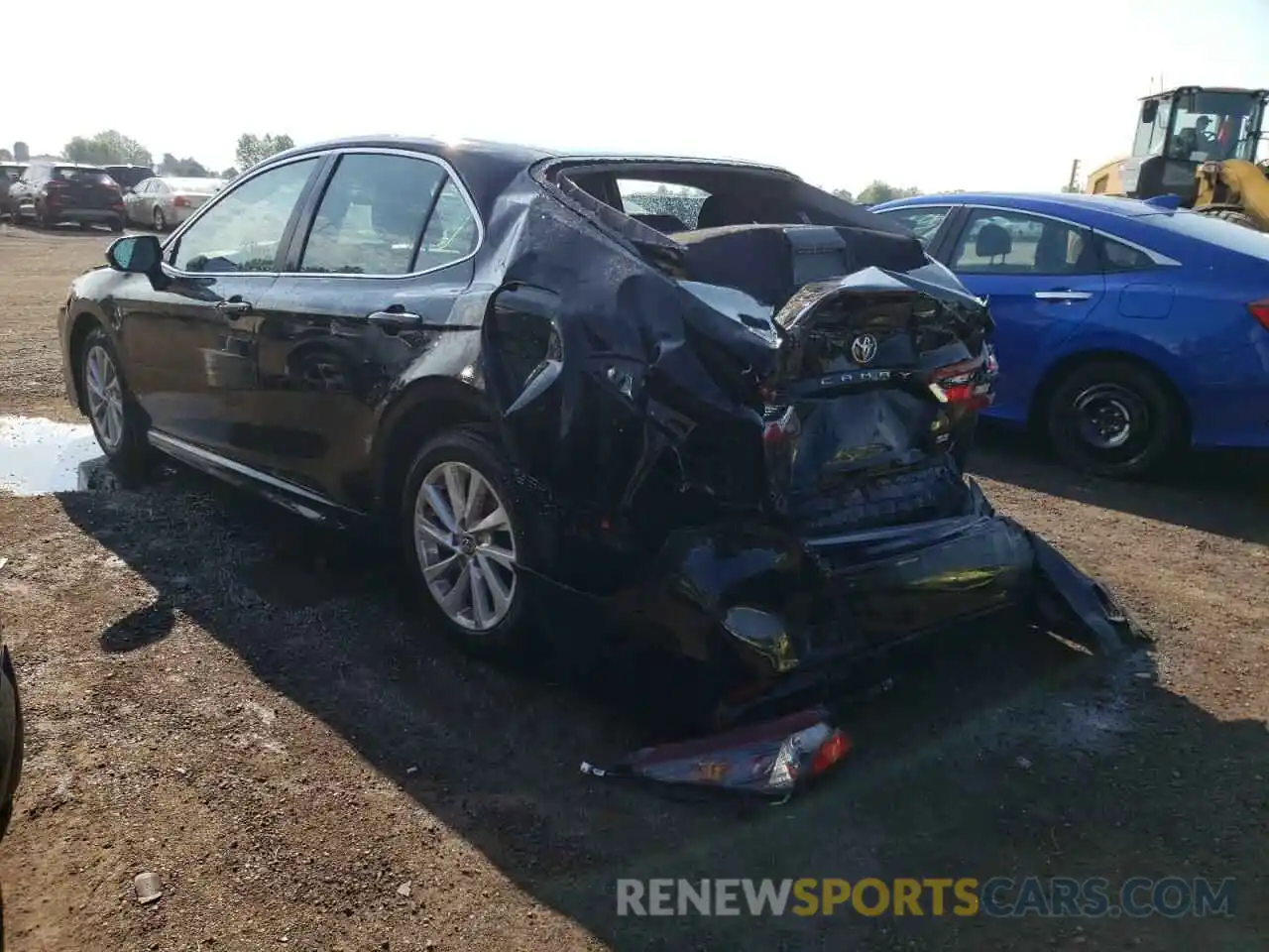 3 Photograph of a damaged car 4T1G11AK0MU558863 TOYOTA CAMRY 2021