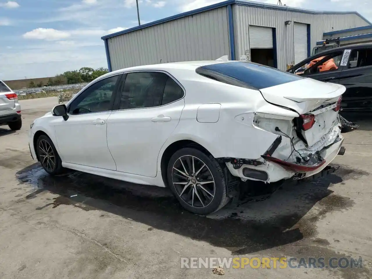 2 Photograph of a damaged car 4T1G11AK0MU562413 TOYOTA CAMRY 2021