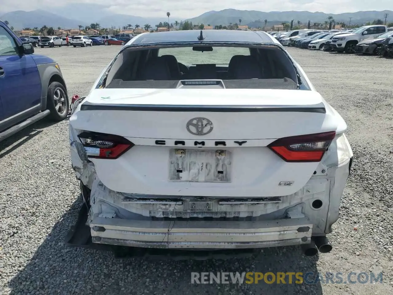 6 Photograph of a damaged car 4T1G11AK0MU572326 TOYOTA CAMRY 2021