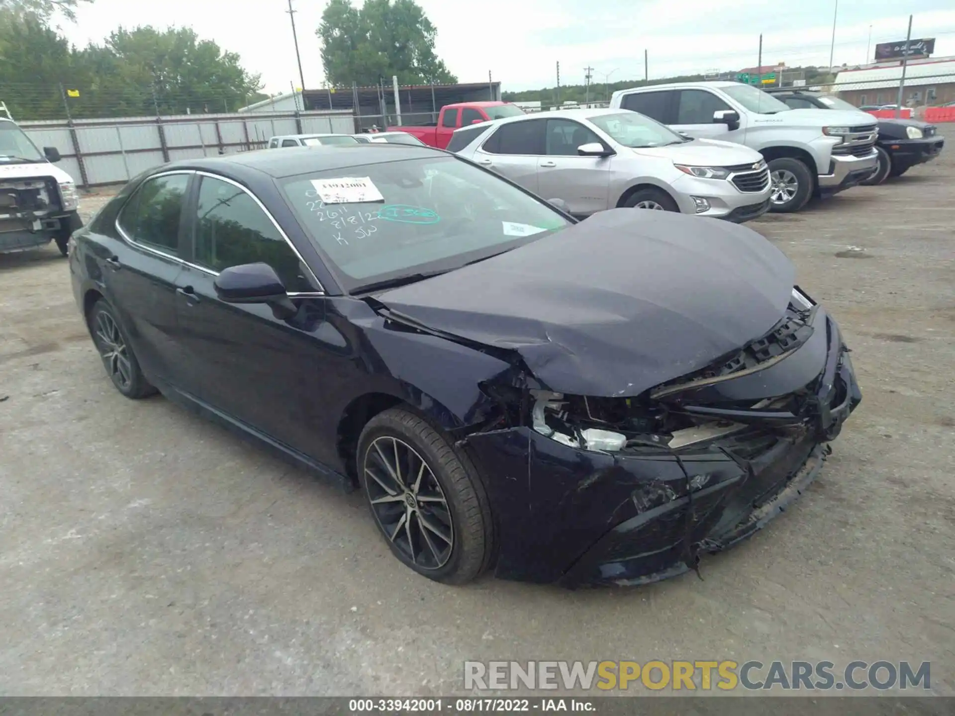 1 Photograph of a damaged car 4T1G11AK0MU592611 TOYOTA CAMRY 2021