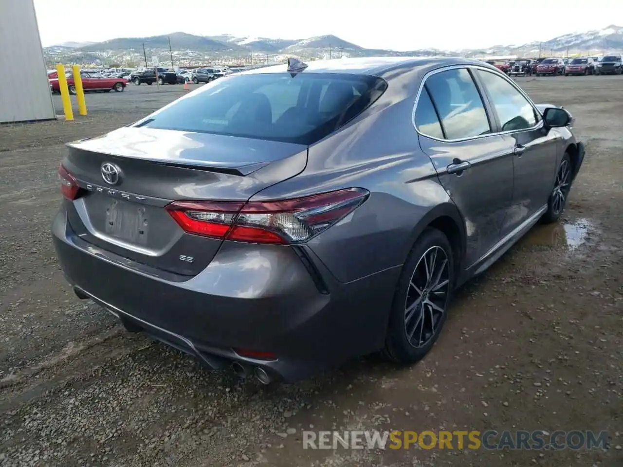 4 Photograph of a damaged car 4T1G11AK0MU599722 TOYOTA CAMRY 2021