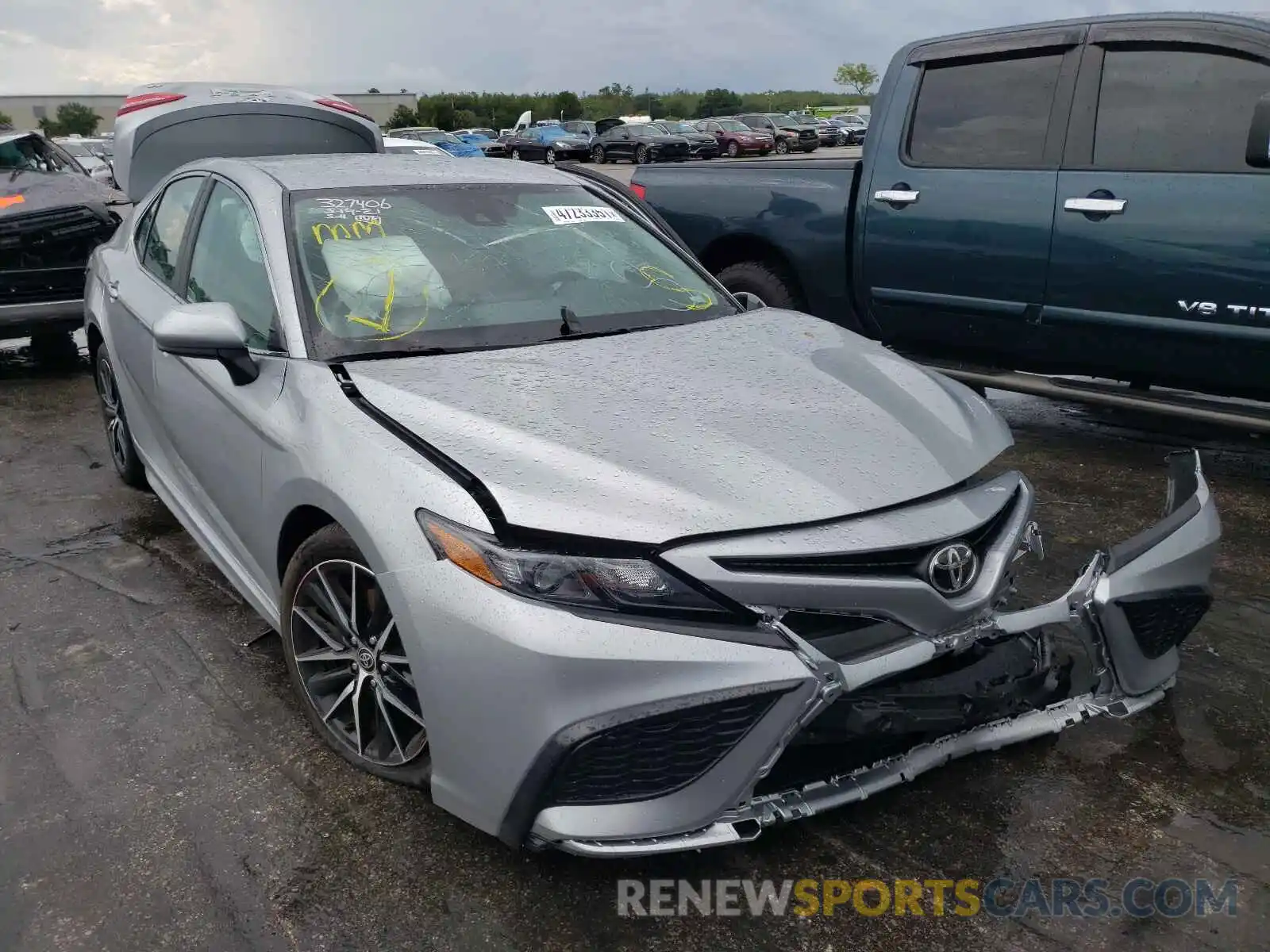 1 Photograph of a damaged car 4T1G11AK1MU408339 TOYOTA CAMRY 2021