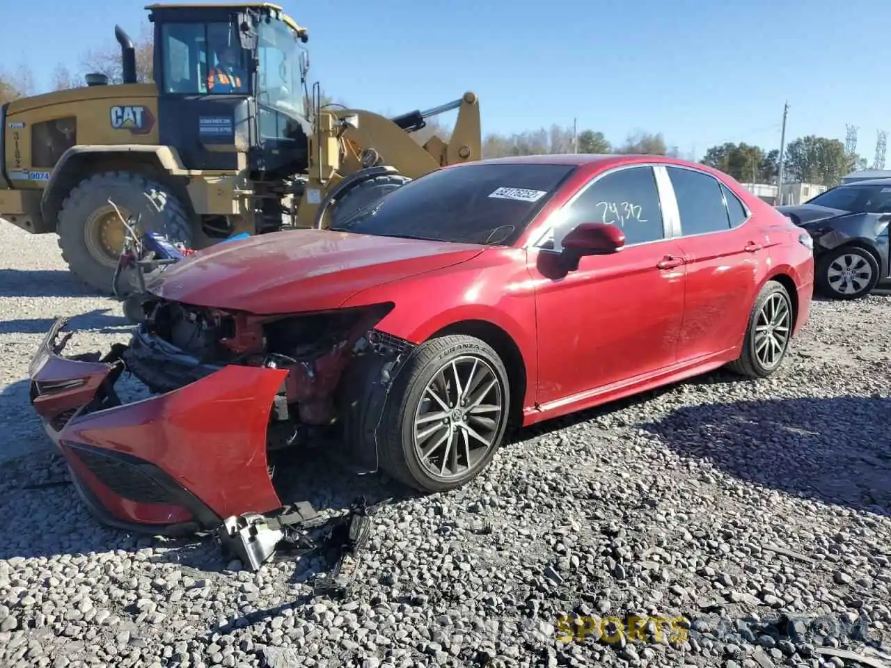 1 Photograph of a damaged car 4T1G11AK1MU422676 TOYOTA CAMRY 2021