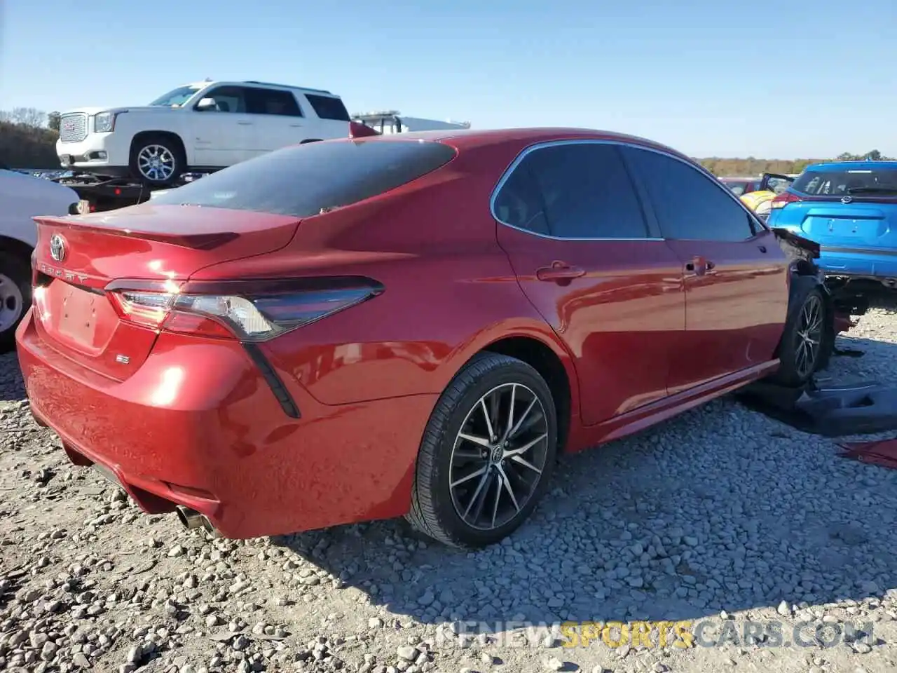 3 Photograph of a damaged car 4T1G11AK1MU422676 TOYOTA CAMRY 2021