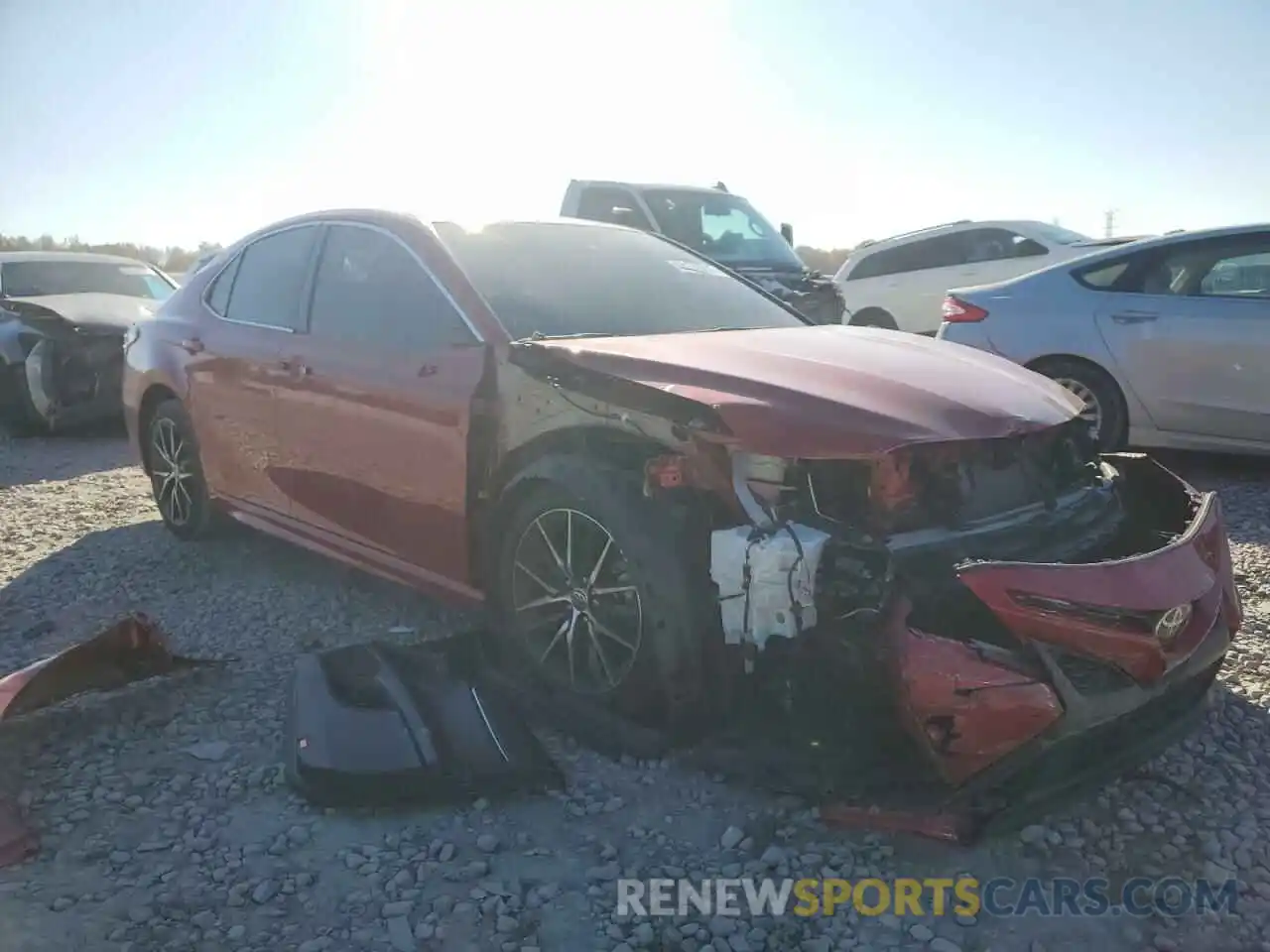 4 Photograph of a damaged car 4T1G11AK1MU422676 TOYOTA CAMRY 2021