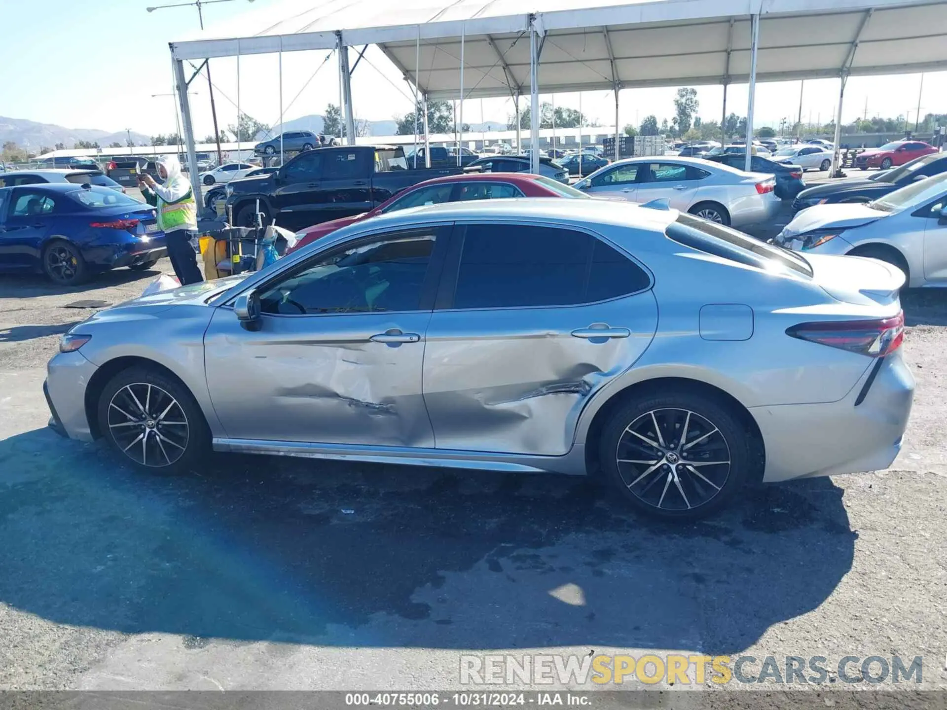 14 Photograph of a damaged car 4T1G11AK1MU426825 TOYOTA CAMRY 2021