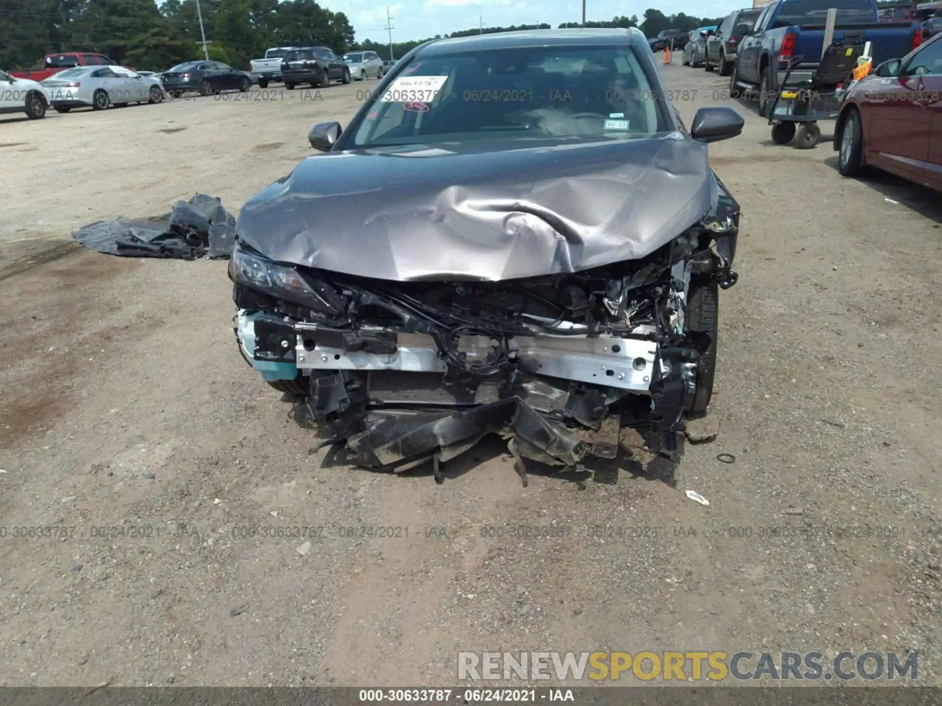 6 Photograph of a damaged car 4T1G11AK1MU445195 TOYOTA CAMRY 2021