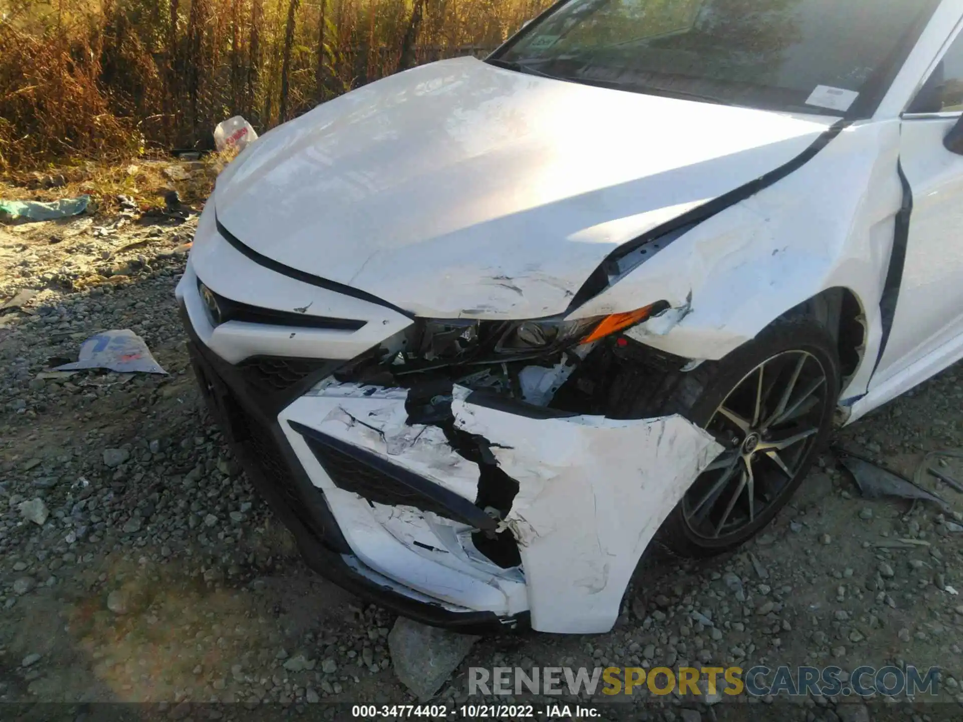 6 Photograph of a damaged car 4T1G11AK1MU445908 TOYOTA CAMRY 2021