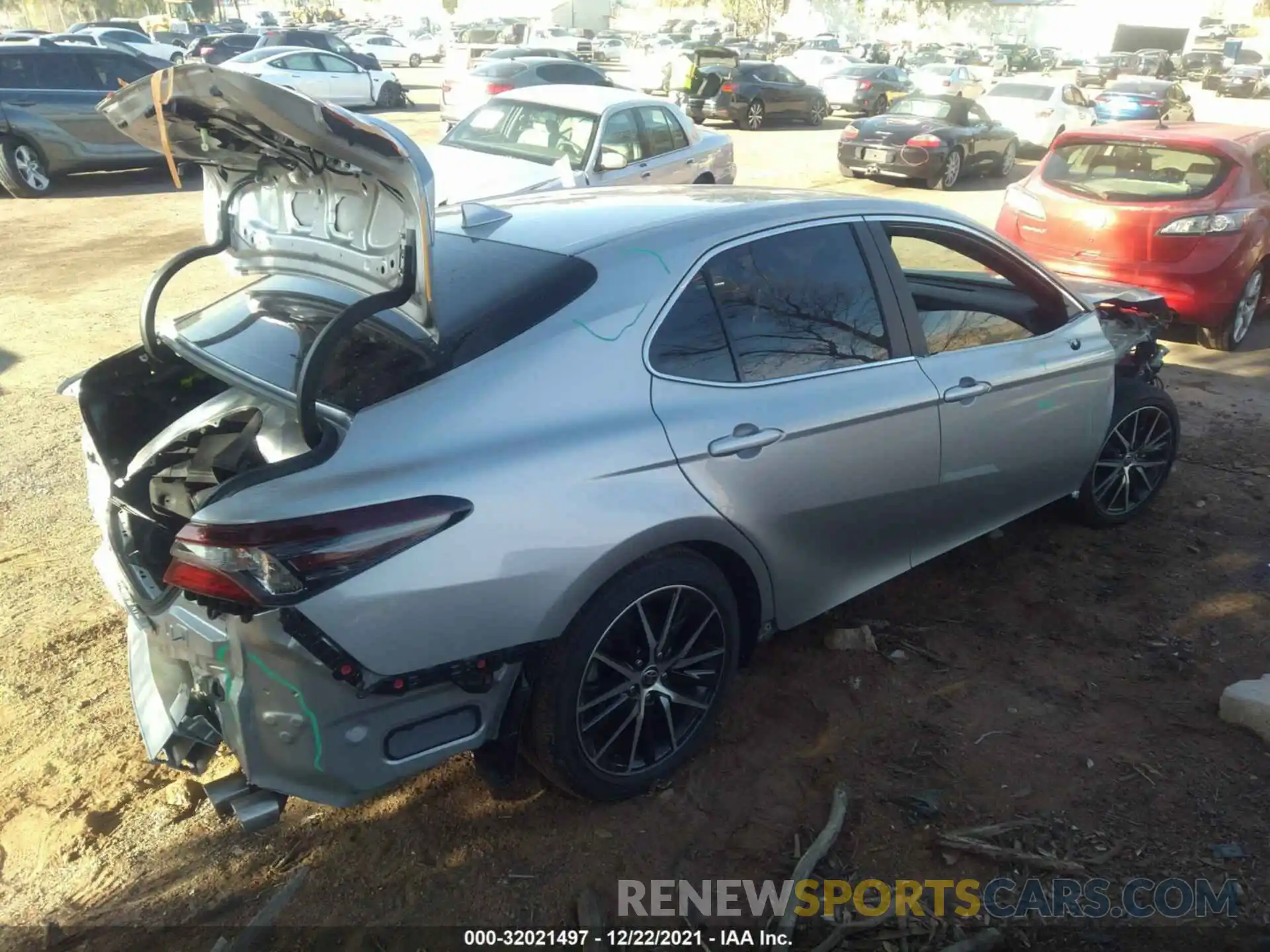 4 Photograph of a damaged car 4T1G11AK1MU451286 TOYOTA CAMRY 2021