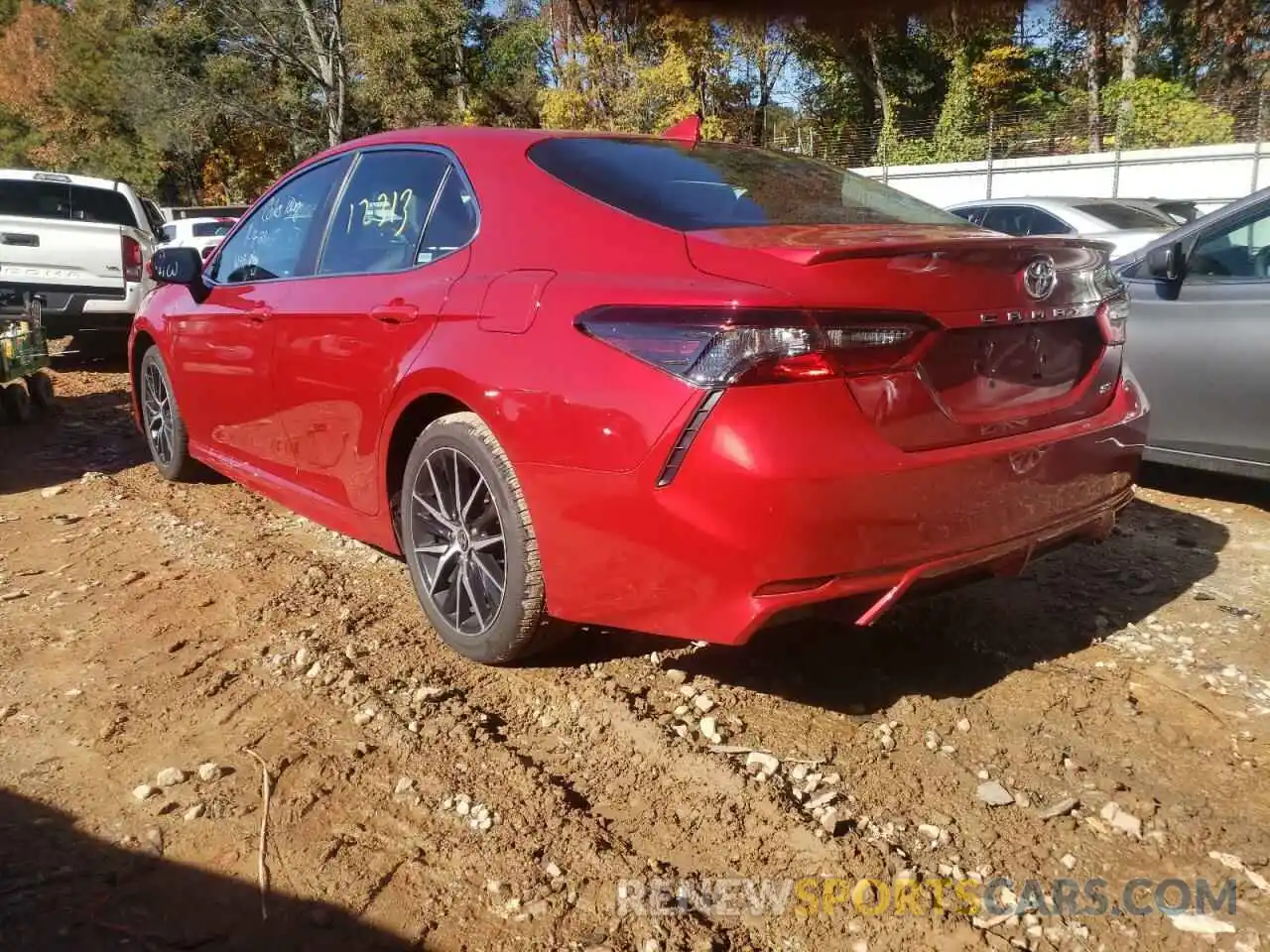 3 Photograph of a damaged car 4T1G11AK1MU466077 TOYOTA CAMRY 2021