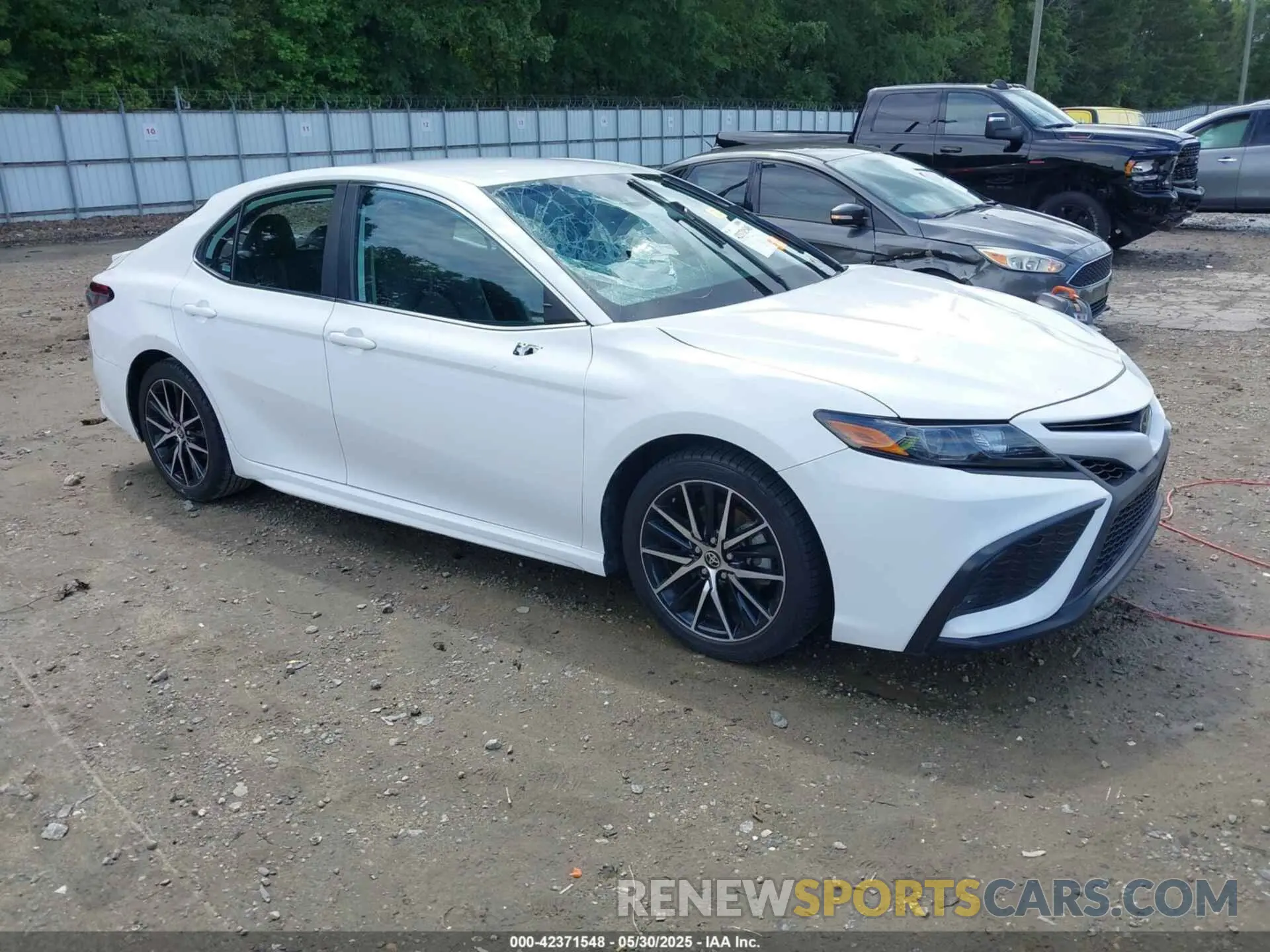 1 Photograph of a damaged car 4T1G11AK1MU468024 TOYOTA CAMRY 2021