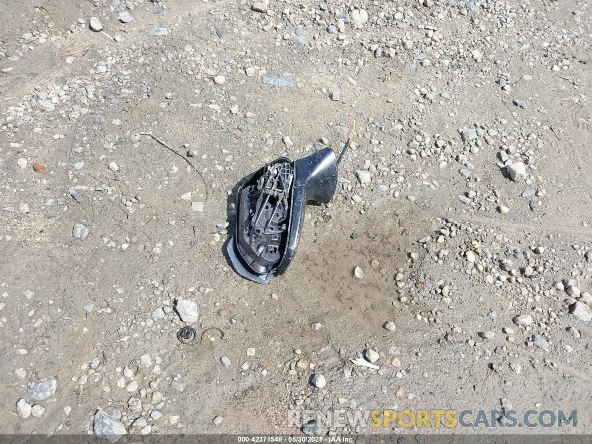12 Photograph of a damaged car 4T1G11AK1MU468024 TOYOTA CAMRY 2021