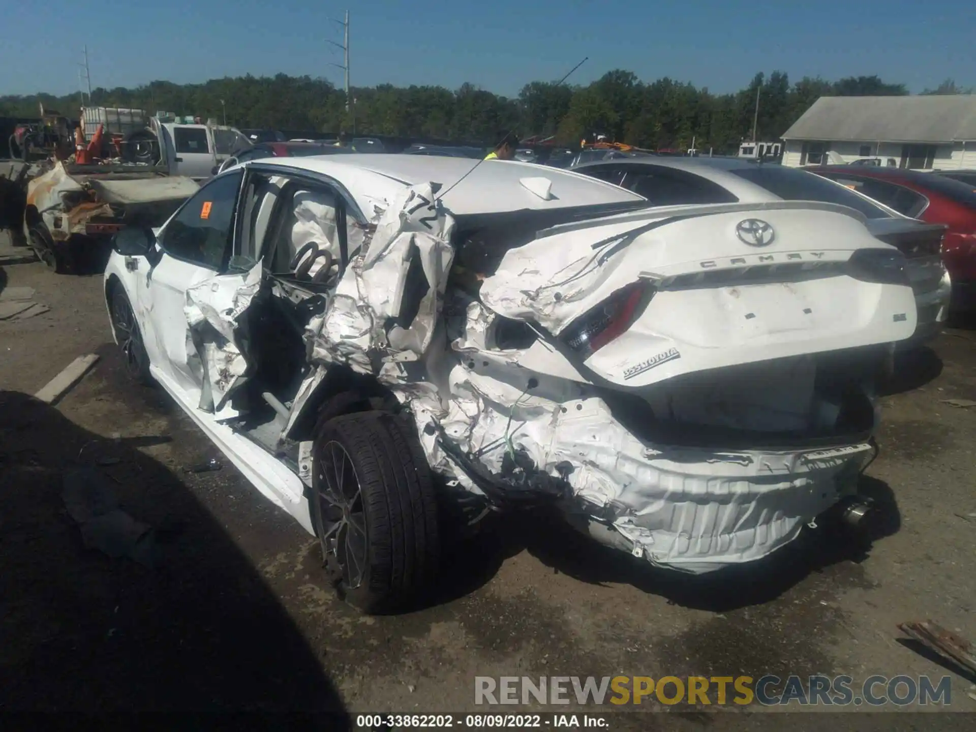 3 Photograph of a damaged car 4T1G11AK1MU471392 TOYOTA CAMRY 2021