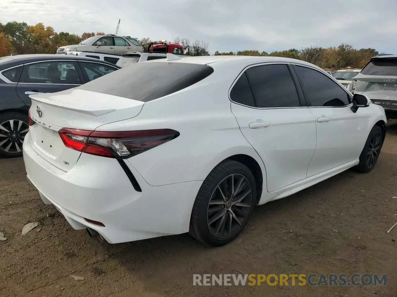 3 Photograph of a damaged car 4T1G11AK1MU480769 TOYOTA CAMRY 2021