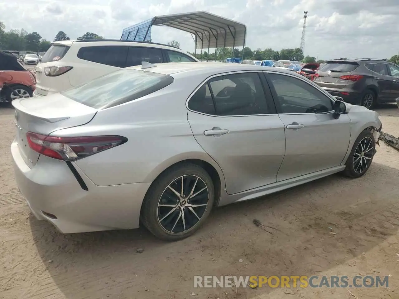 3 Photograph of a damaged car 4T1G11AK1MU512412 TOYOTA CAMRY 2021