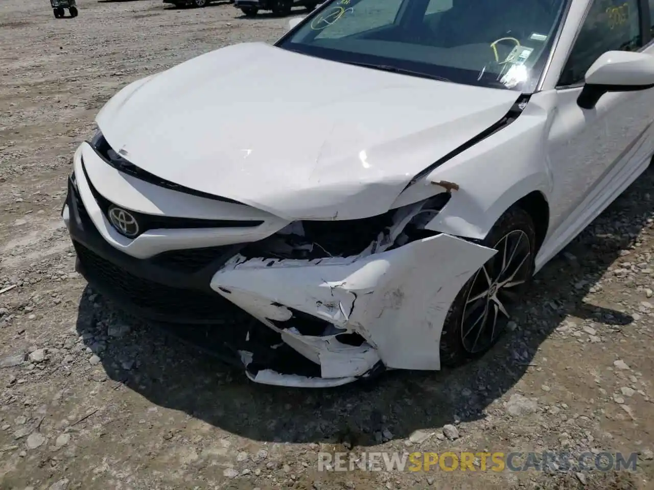 9 Photograph of a damaged car 4T1G11AK1MU517187 TOYOTA CAMRY 2021