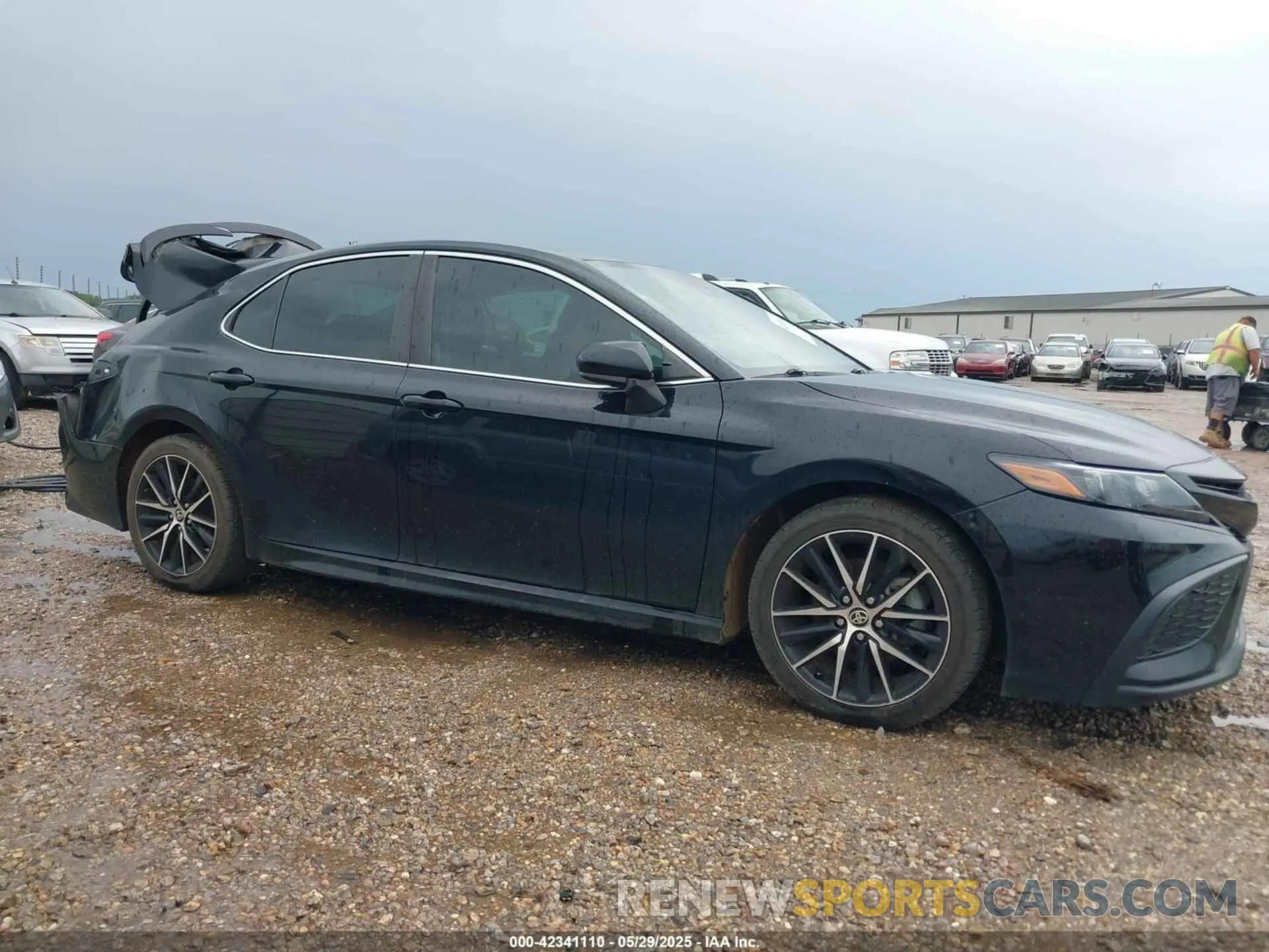 13 Photograph of a damaged car 4T1G11AK1MU517769 TOYOTA CAMRY 2021