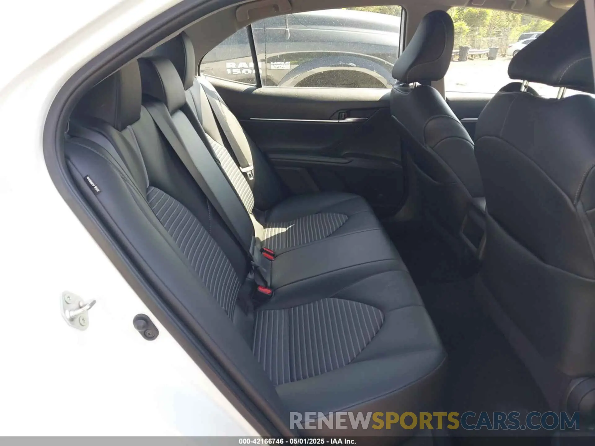 8 Photograph of a damaged car 4T1G11AK1MU520168 TOYOTA CAMRY 2021