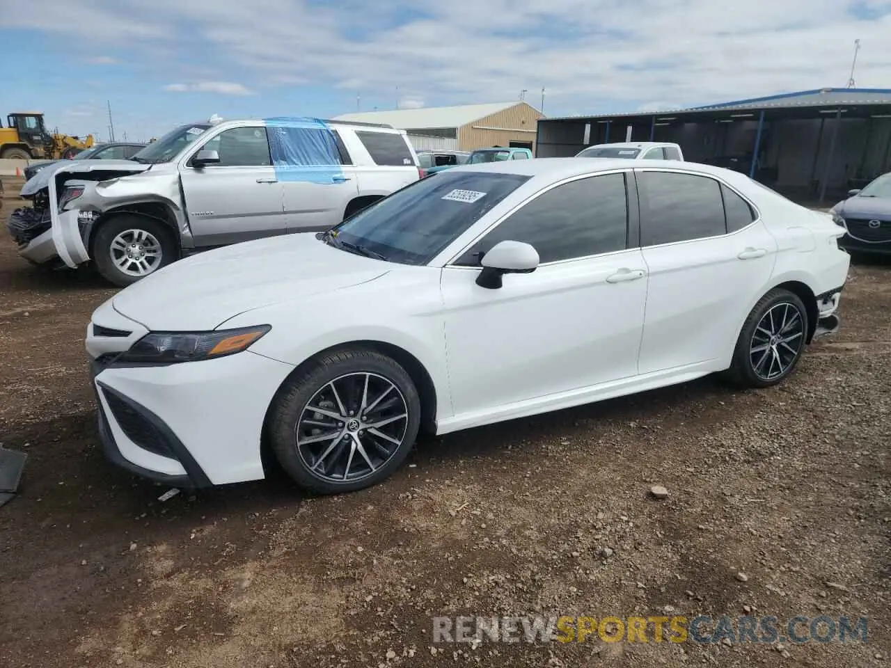 1 Photograph of a damaged car 4T1G11AK1MU521739 TOYOTA CAMRY 2021
