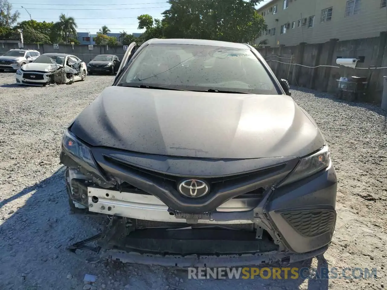 5 Photograph of a damaged car 4T1G11AK1MU524513 TOYOTA CAMRY 2021