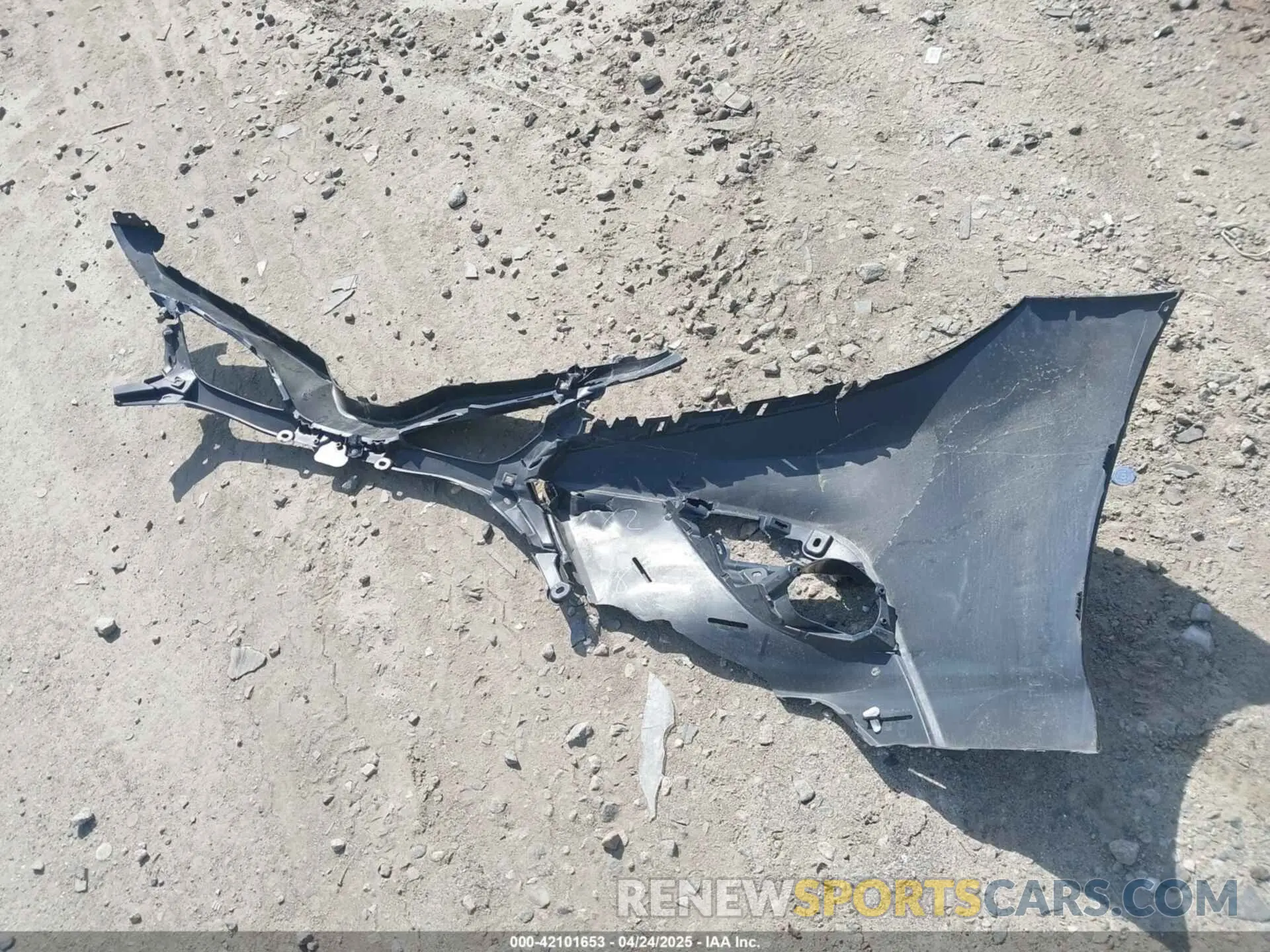 12 Photograph of a damaged car 4T1G11AK1MU525760 TOYOTA CAMRY 2021
