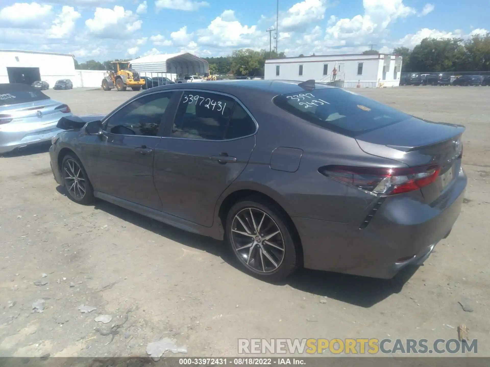 3 Photograph of a damaged car 4T1G11AK1MU530067 TOYOTA CAMRY 2021