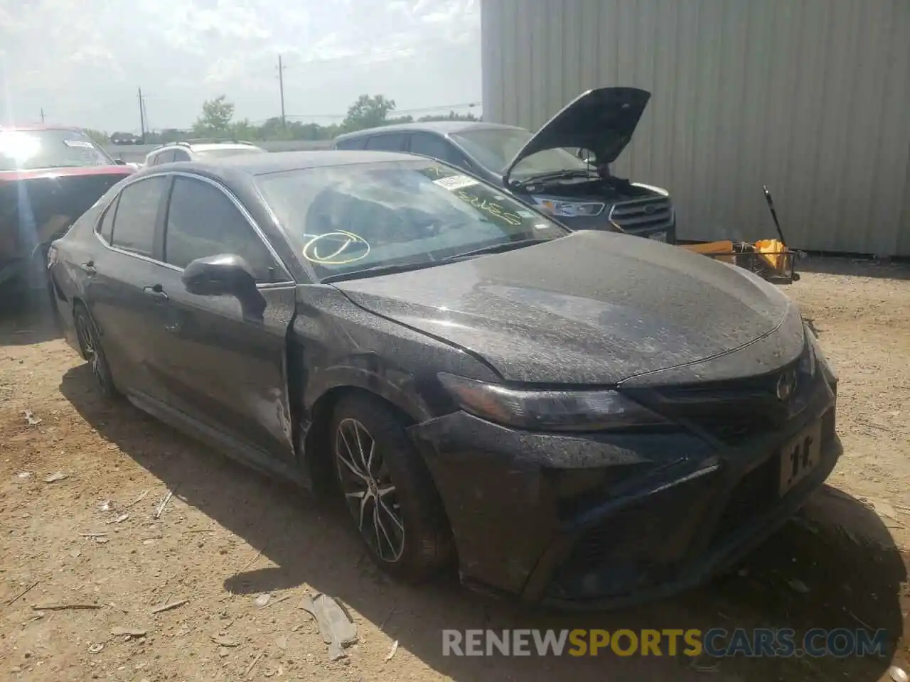 1 Photograph of a damaged car 4T1G11AK1MU539237 TOYOTA CAMRY 2021