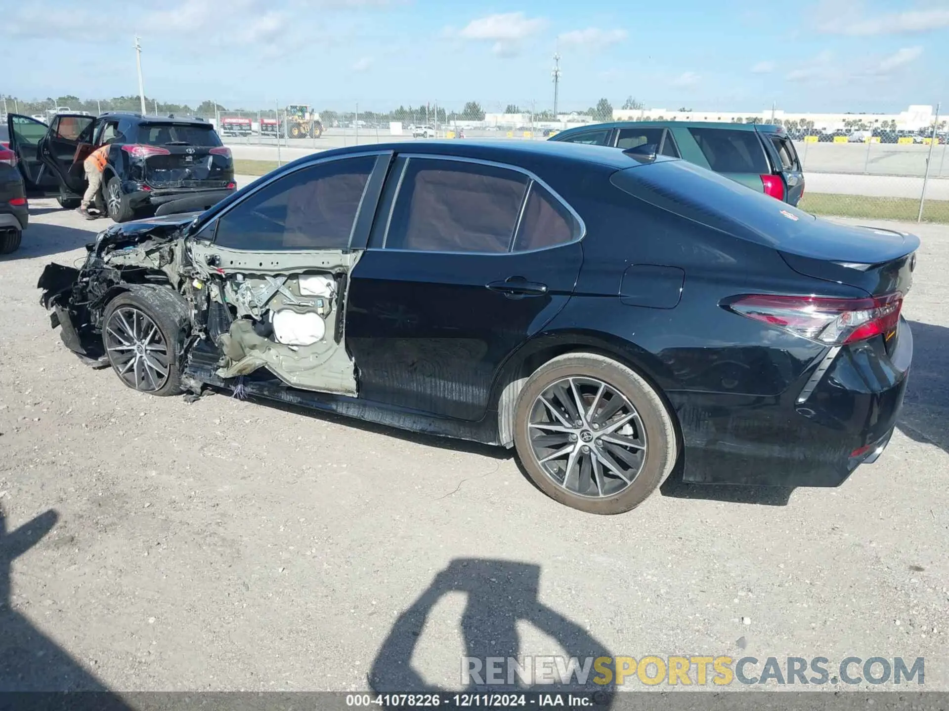 3 Photograph of a damaged car 4T1G11AK1MU544647 TOYOTA CAMRY 2021