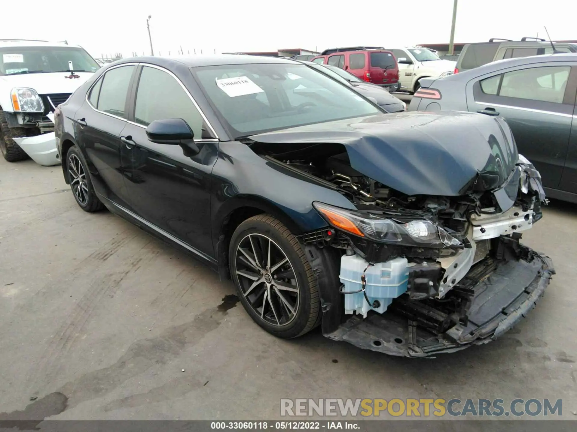 1 Photograph of a damaged car 4T1G11AK1MU547001 TOYOTA CAMRY 2021
