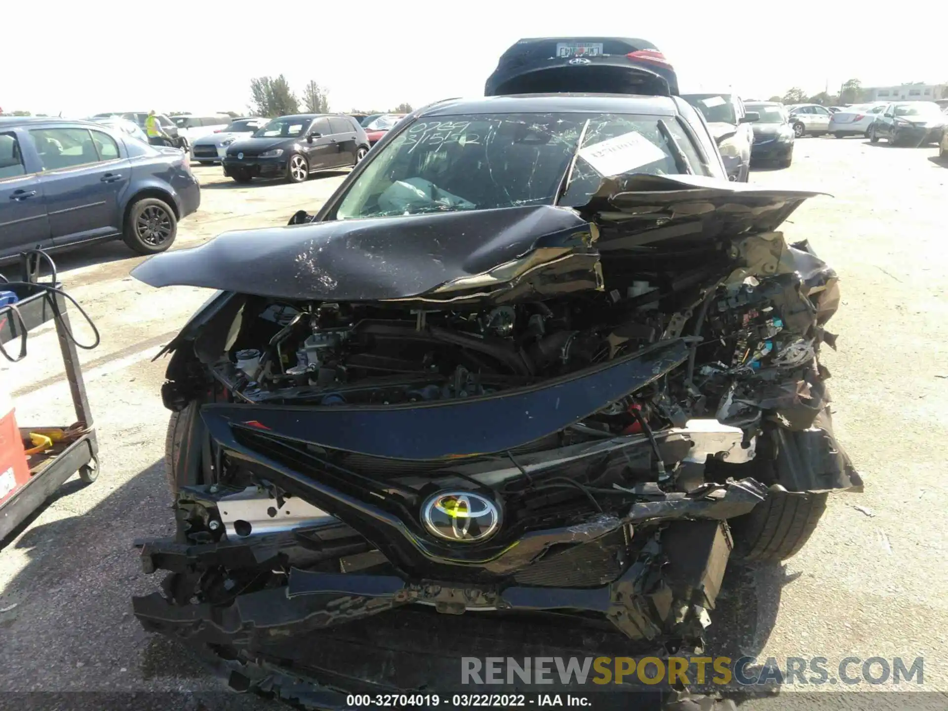 6 Photograph of a damaged car 4T1G11AK1MU550769 TOYOTA CAMRY 2021