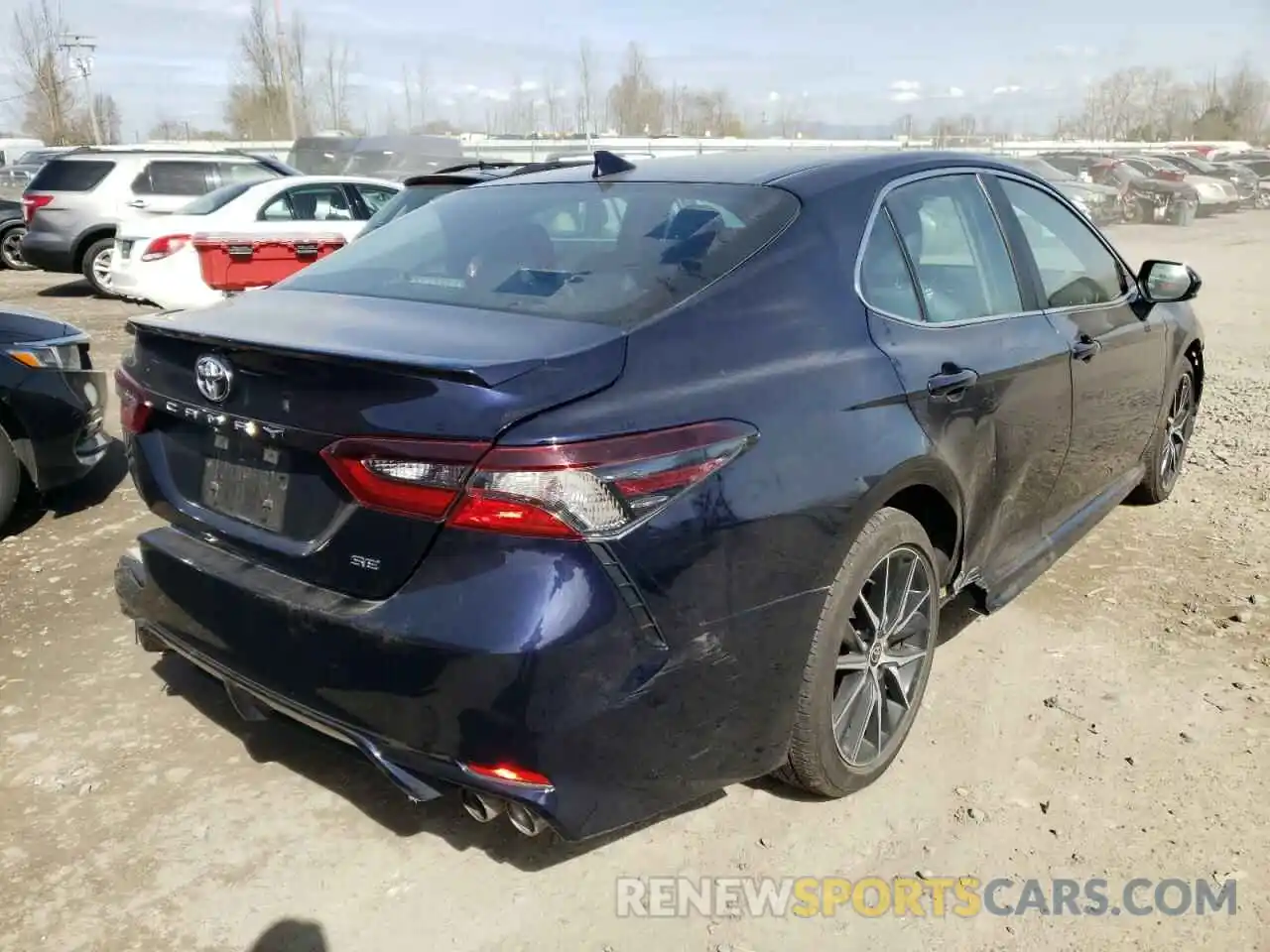 4 Photograph of a damaged car 4T1G11AK1MU568169 TOYOTA CAMRY 2021