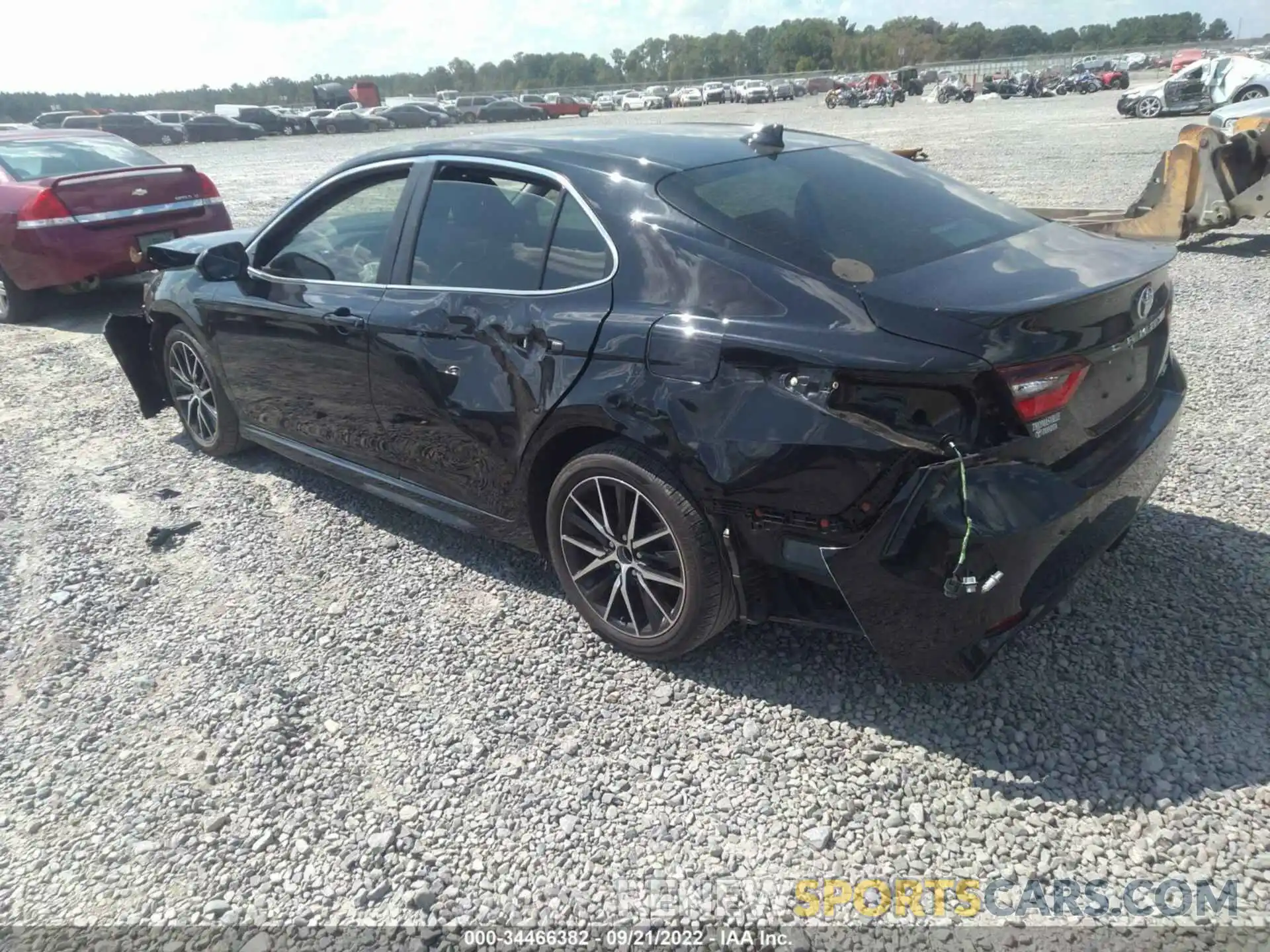 3 Photograph of a damaged car 4T1G11AK1MU572917 TOYOTA CAMRY 2021