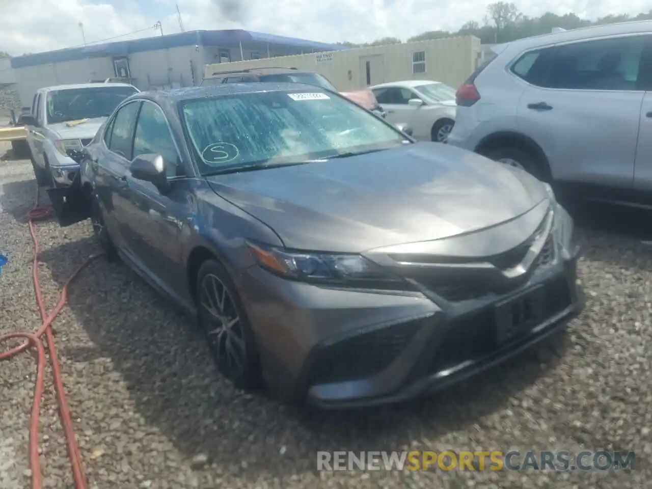 1 Photograph of a damaged car 4T1G11AK1MU581620 TOYOTA CAMRY 2021