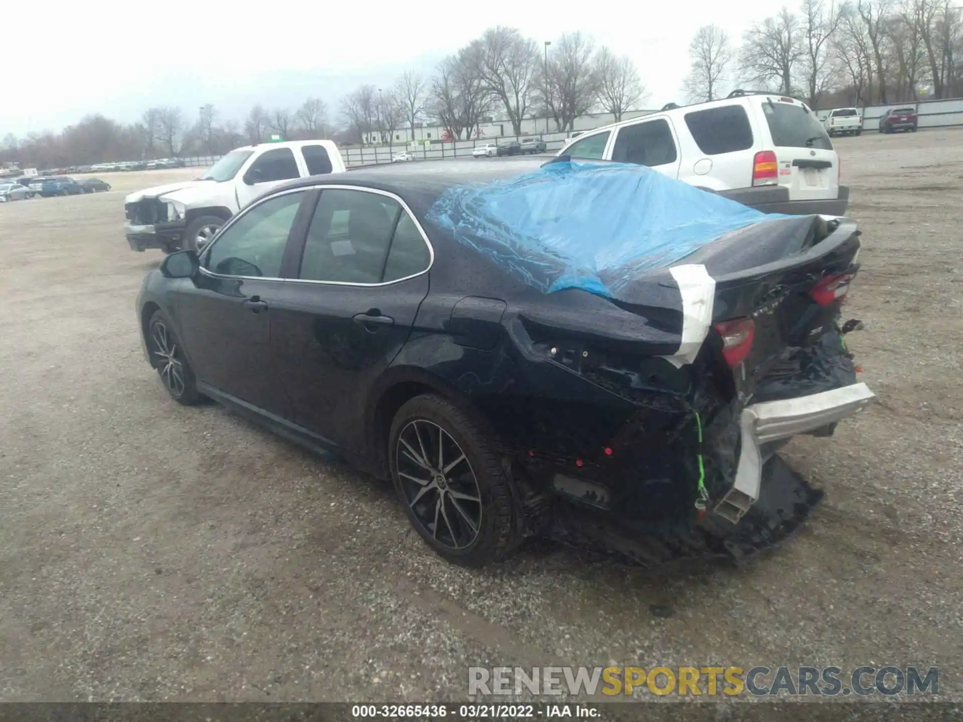 3 Photograph of a damaged car 4T1G11AK1MU582461 TOYOTA CAMRY 2021