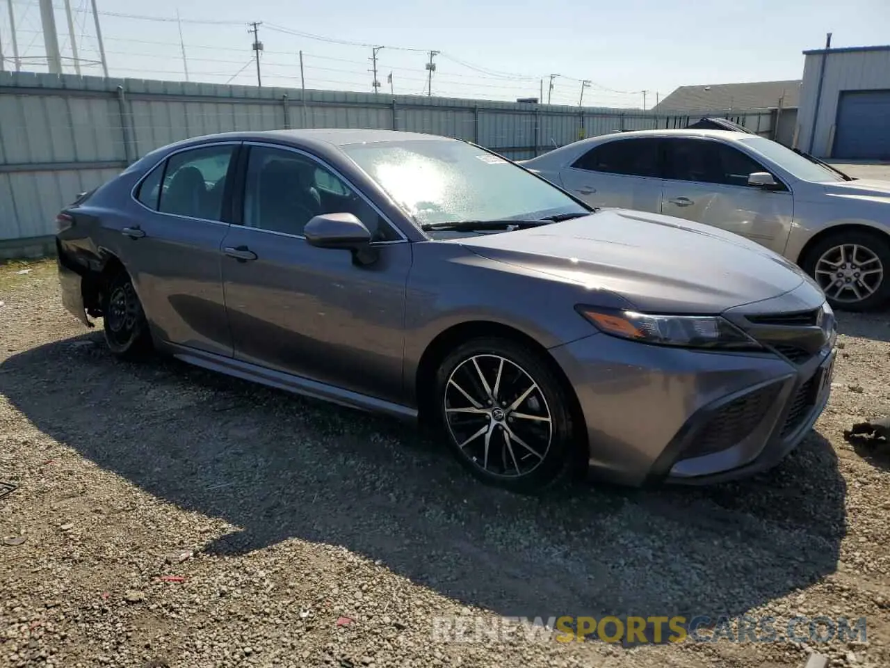 4 Photograph of a damaged car 4T1G11AK1MU612168 TOYOTA CAMRY 2021