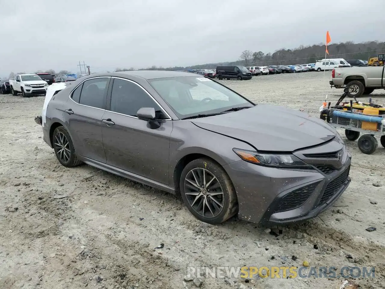 4 Photograph of a damaged car 4T1G11AK1MU614891 TOYOTA CAMRY 2021