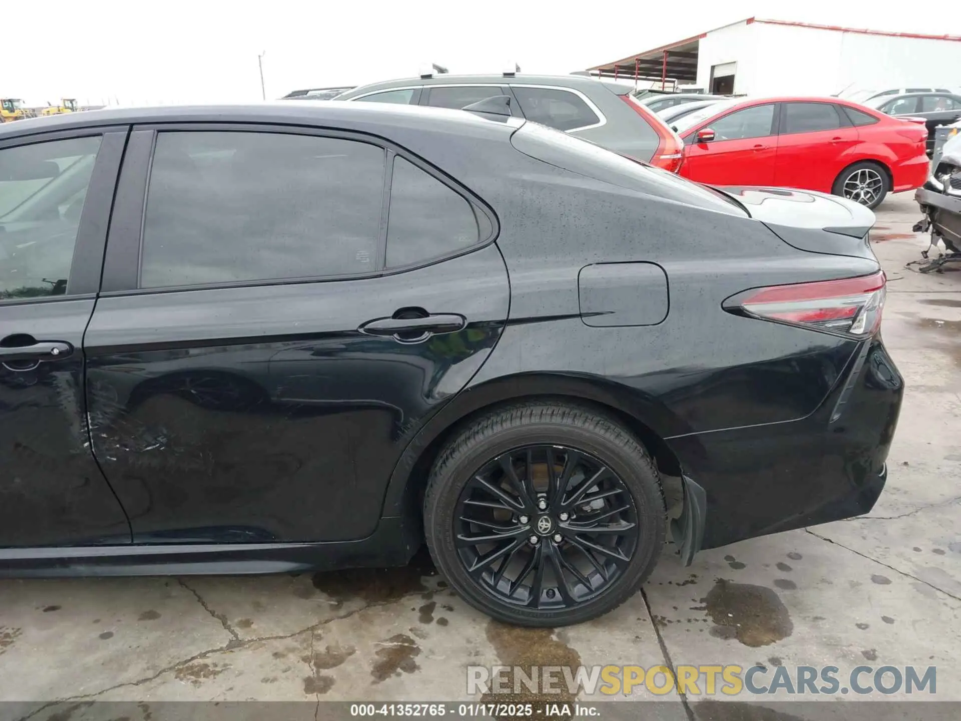 20 Photograph of a damaged car 4T1G11AK2MU404008 TOYOTA CAMRY 2021
