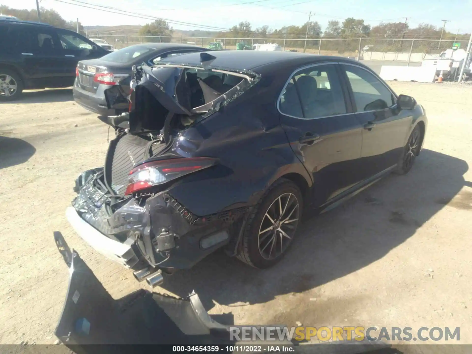 4 Photograph of a damaged car 4T1G11AK2MU404977 TOYOTA CAMRY 2021