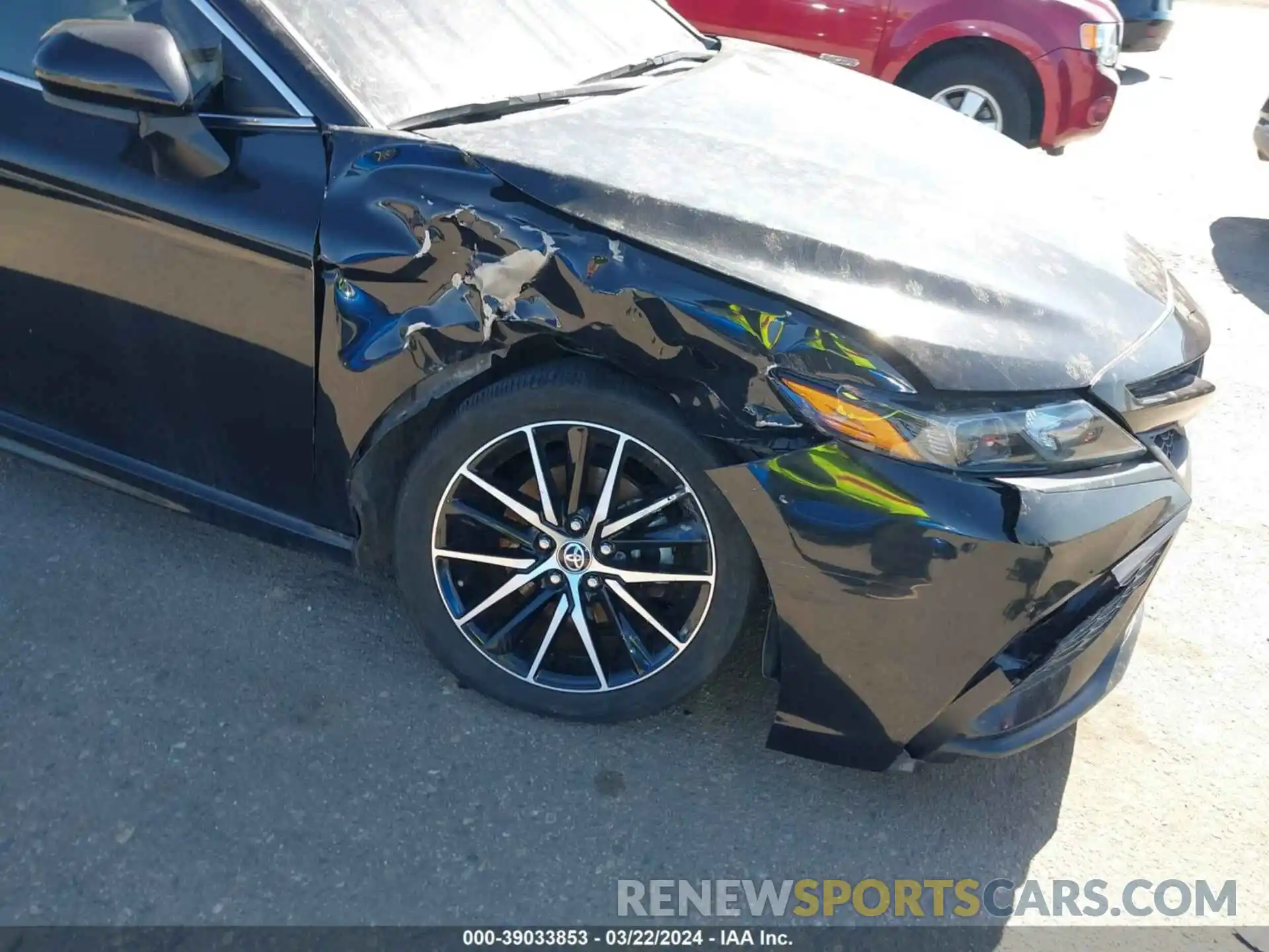 6 Photograph of a damaged car 4T1G11AK2MU411847 TOYOTA CAMRY 2021