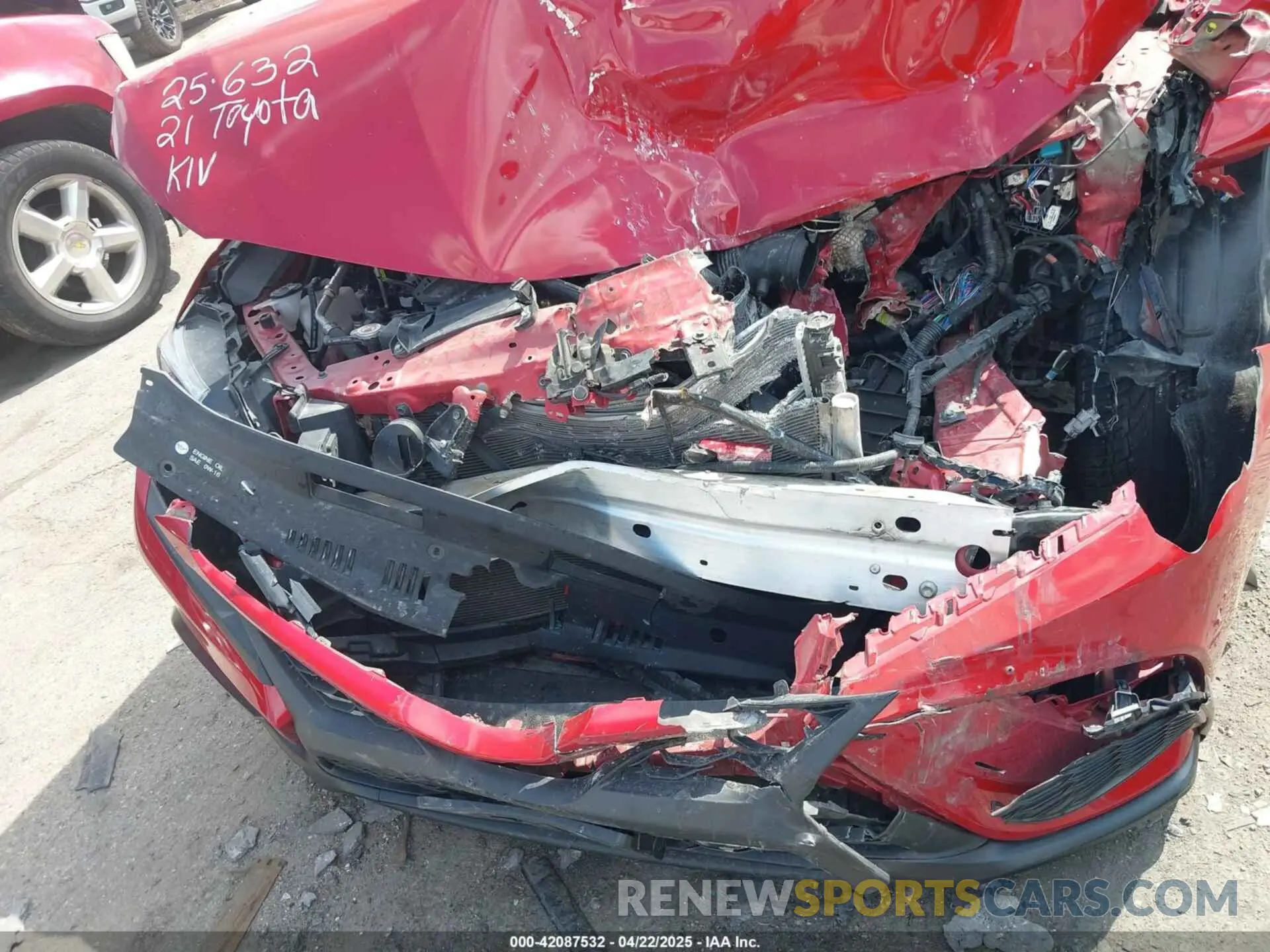 6 Photograph of a damaged car 4T1G11AK2MU417082 TOYOTA CAMRY 2021
