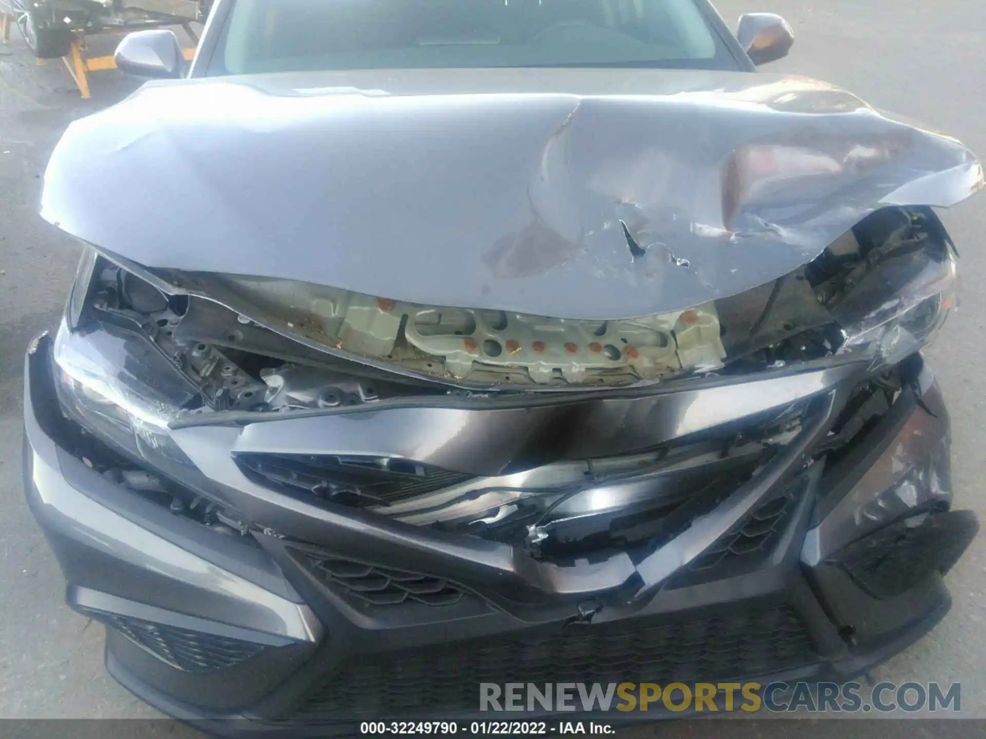 6 Photograph of a damaged car 4T1G11AK2MU417616 TOYOTA CAMRY 2021