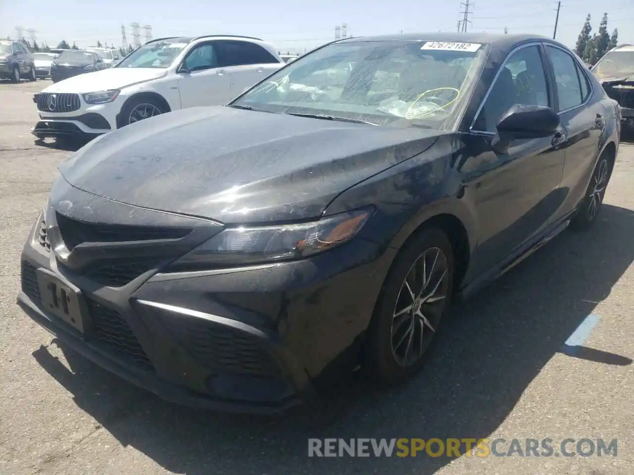 2 Photograph of a damaged car 4T1G11AK2MU423240 TOYOTA CAMRY 2021