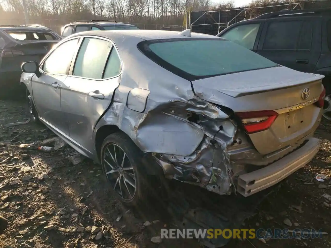 2 Photograph of a damaged car 4T1G11AK2MU425084 TOYOTA CAMRY 2021