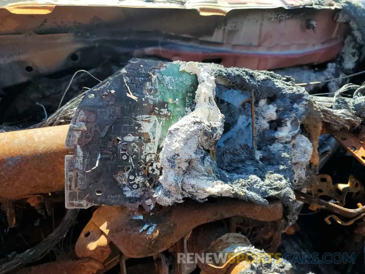 9 Photograph of a damaged car 4T1G11AK2MU429023 TOYOTA CAMRY 2021