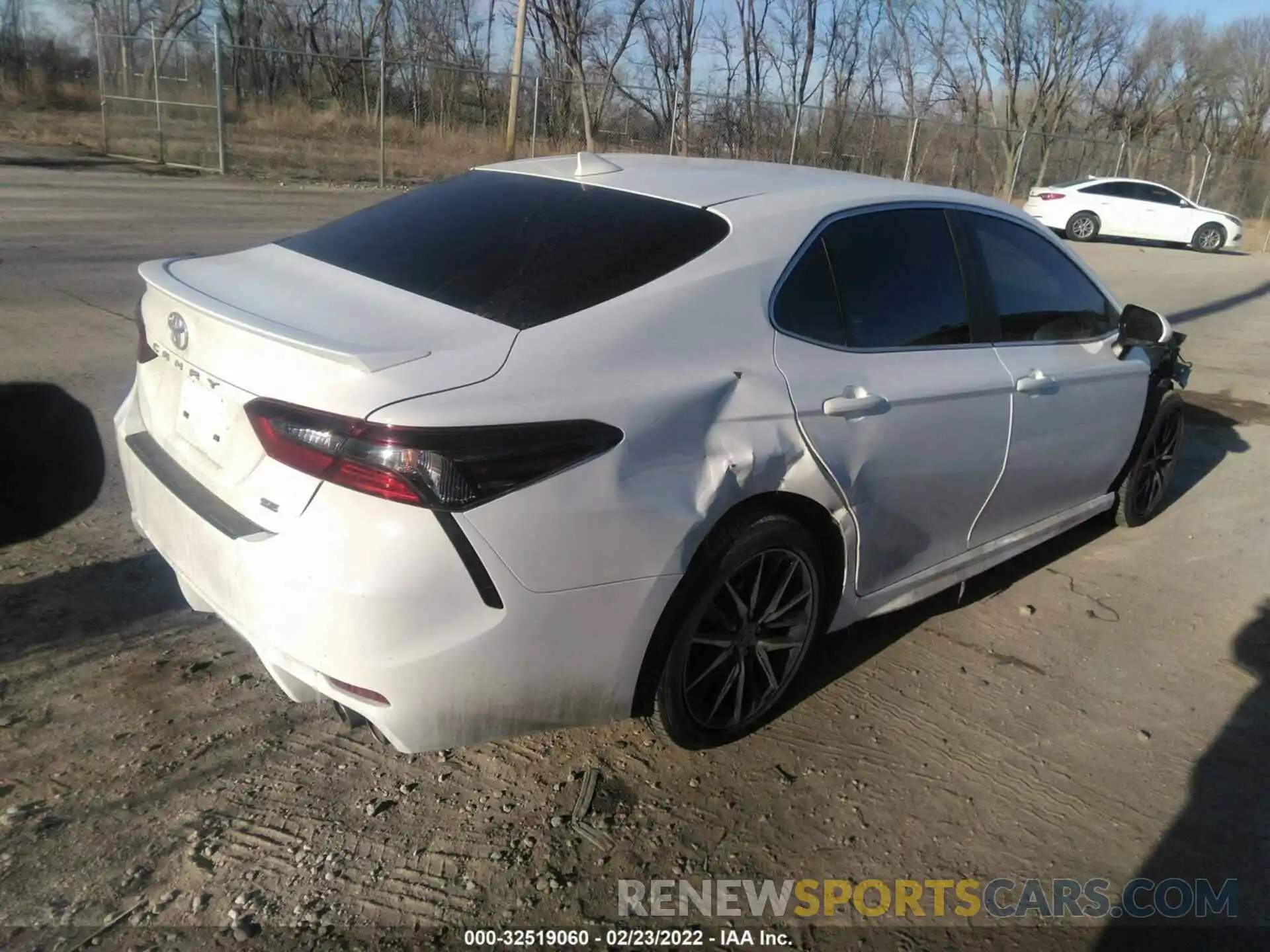 4 Photograph of a damaged car 4T1G11AK2MU431158 TOYOTA CAMRY 2021