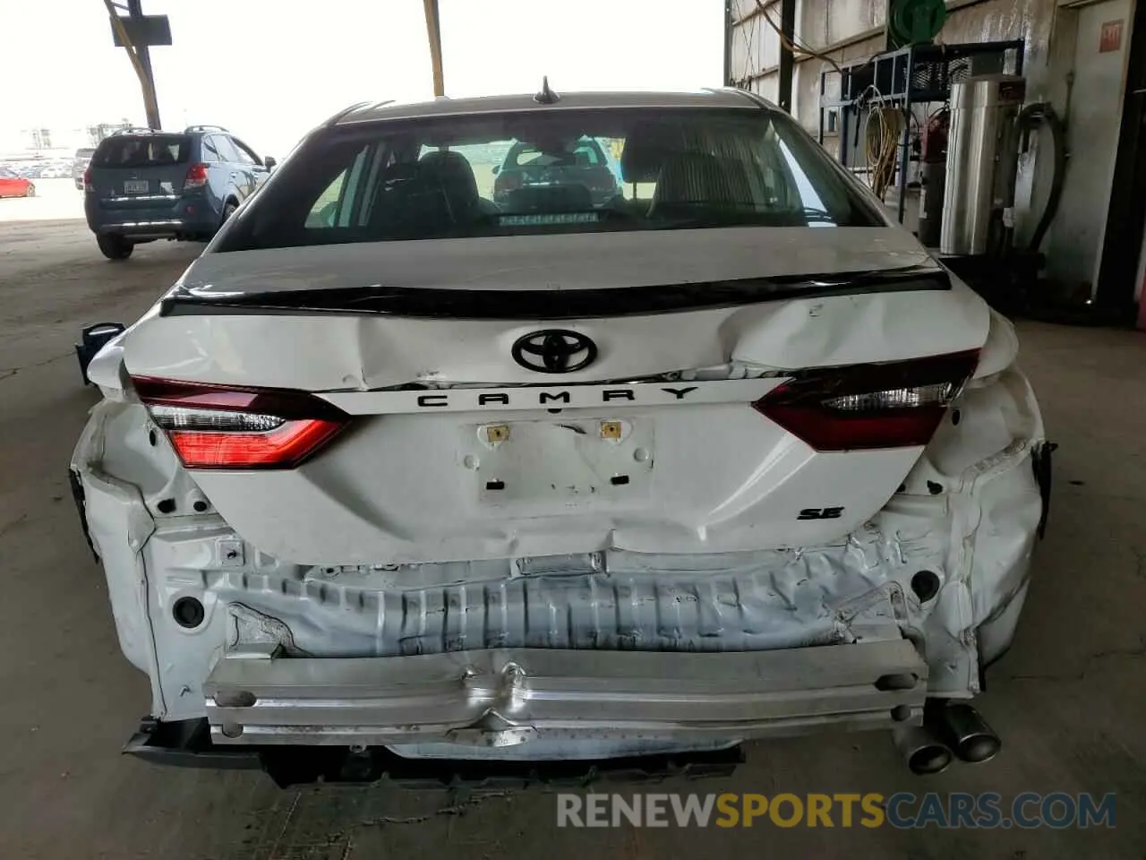 6 Photograph of a damaged car 4T1G11AK2MU431449 TOYOTA CAMRY 2021