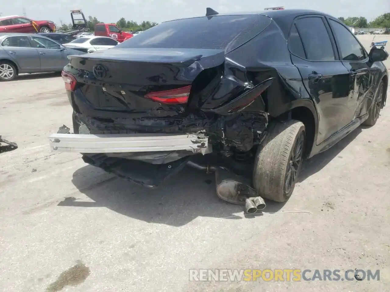 9 Photograph of a damaged car 4T1G11AK2MU433413 TOYOTA CAMRY 2021