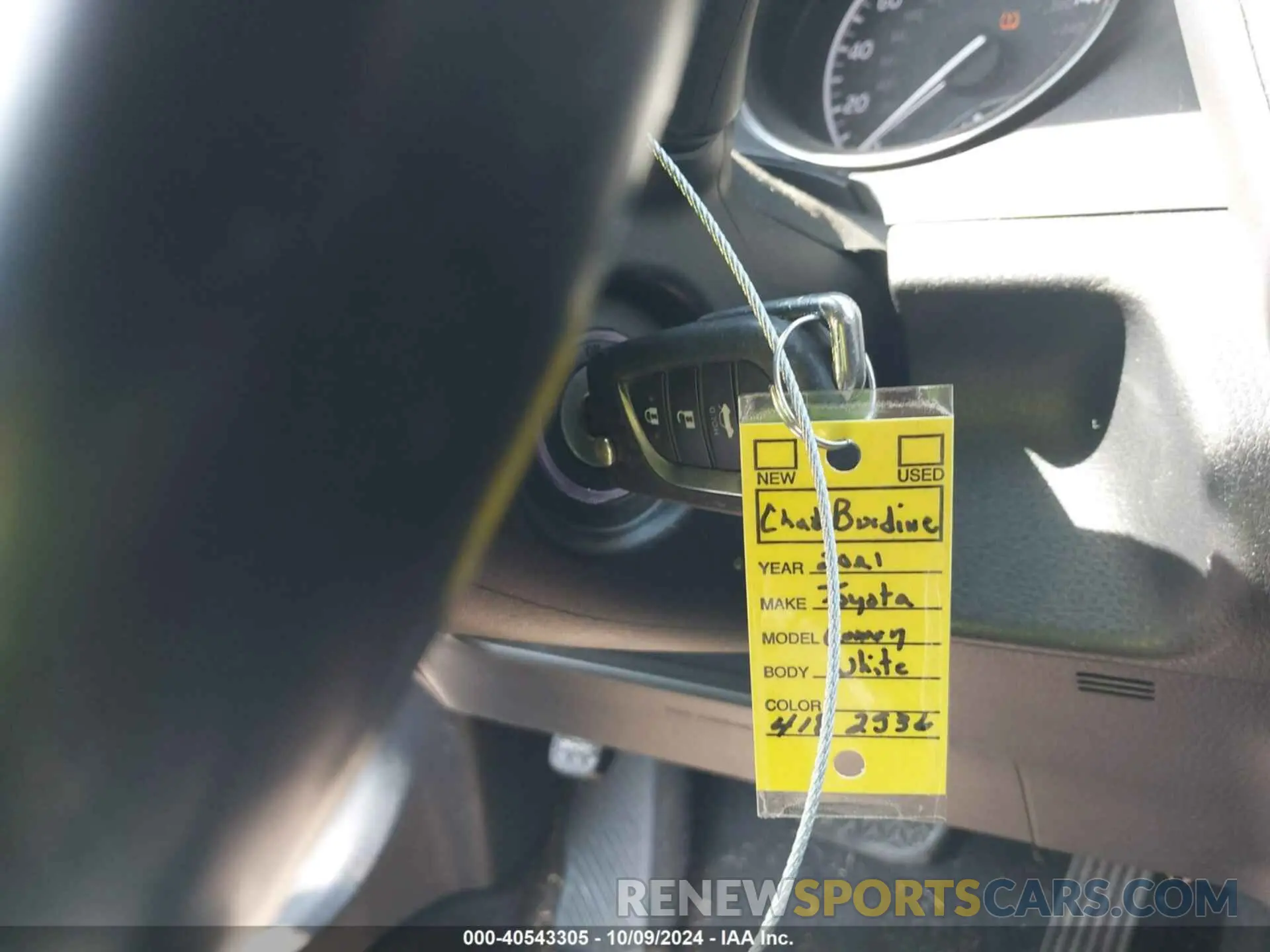 11 Photograph of a damaged car 4T1G11AK2MU444928 TOYOTA CAMRY 2021